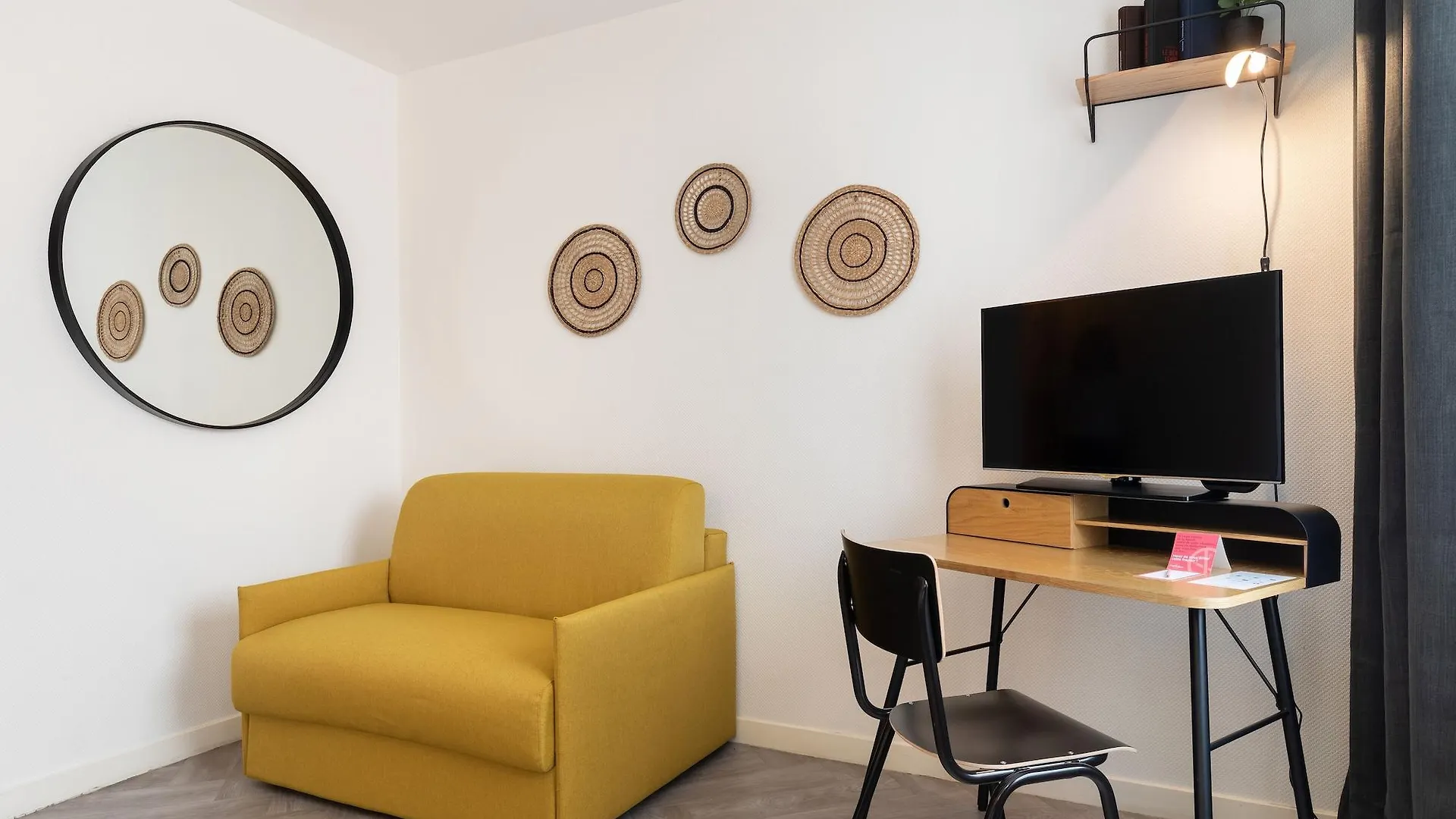 Hotel Chromatics & Restaurant Hill Club By Happyculture Λυών 3*,  Γαλλία