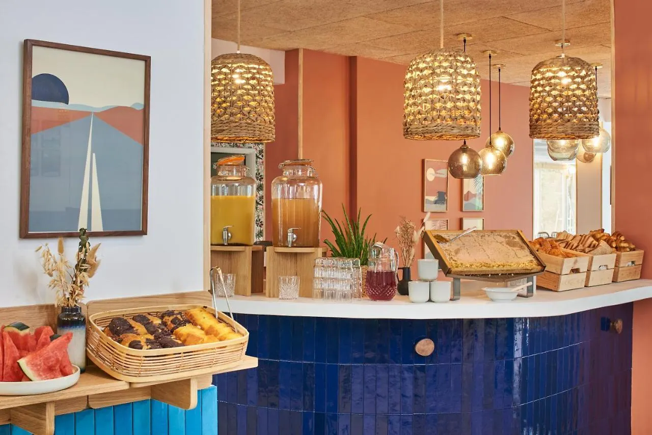 Hotel Chromatics & Restaurant Hill Club By Happyculture Лион