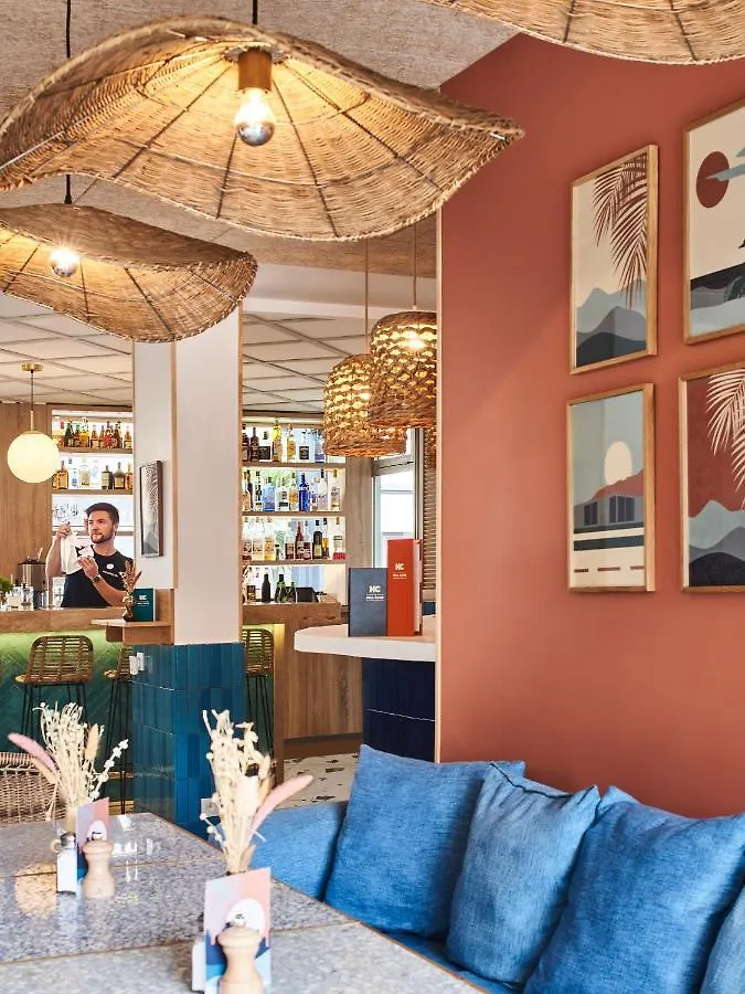 Hotel Chromatics & Restaurant Hill Club By Happyculture Λυών
