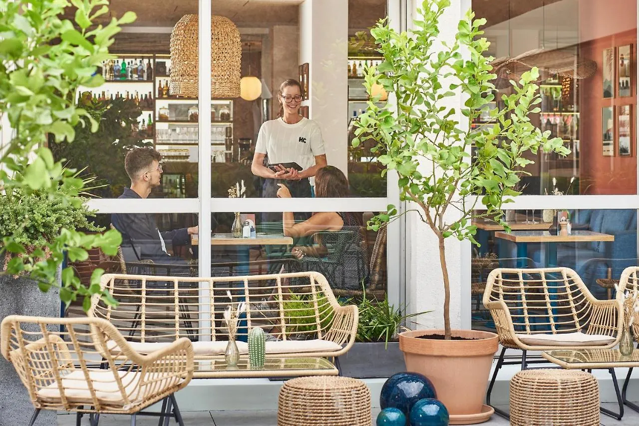 Hotel Chromatics & Restaurant Hill Club By Happyculture Λυών