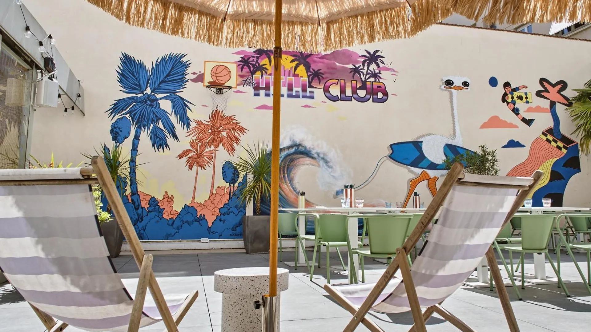 Hotel Chromatics & Restaurant Hill Club By Happyculture Λυών