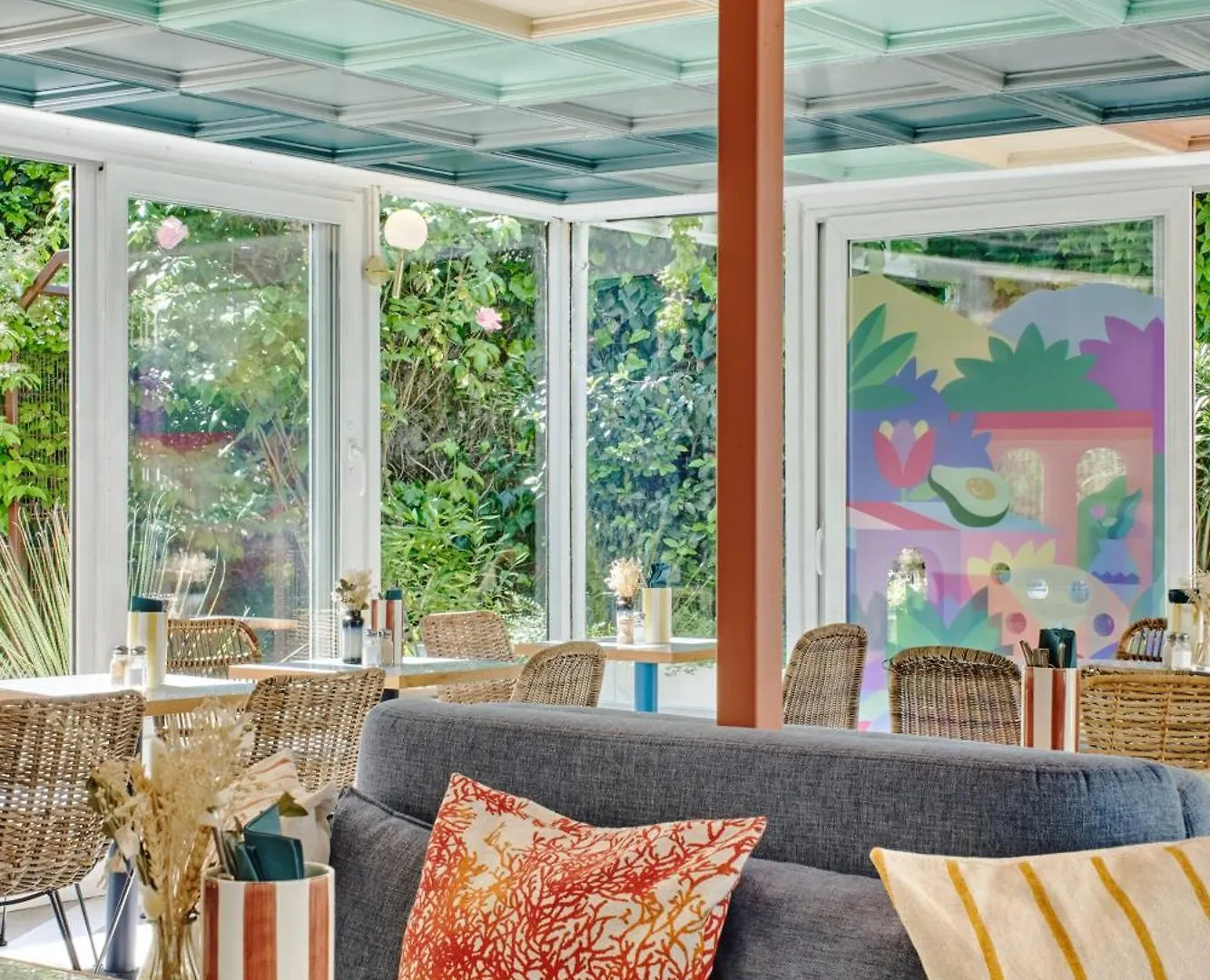 Hotel Chromatics & Restaurant Hill Club By Happyculture Λυών