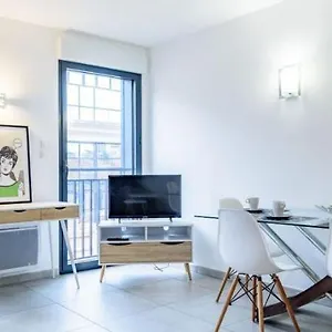 302 - Duplex Moderne - Jeanne D'arc, Francia