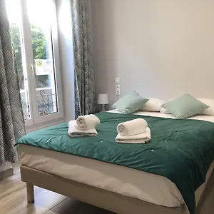 Le Etoile 2*, Nice França
