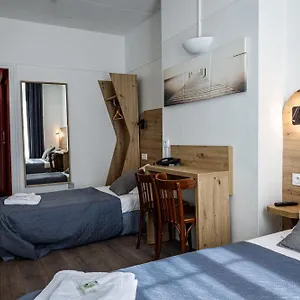 2* Hotel Du Dauphine