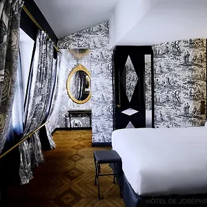**** Hotel De Josephine Bonaparte Frankreich