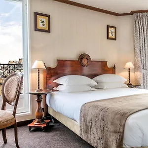 Montparnasse 4*, Paris França