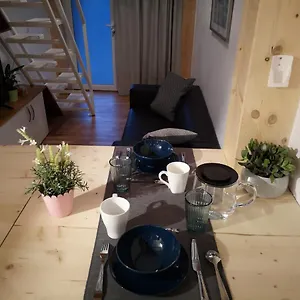 Maison 2 Chambres, Cosy, Proche Métro Francia